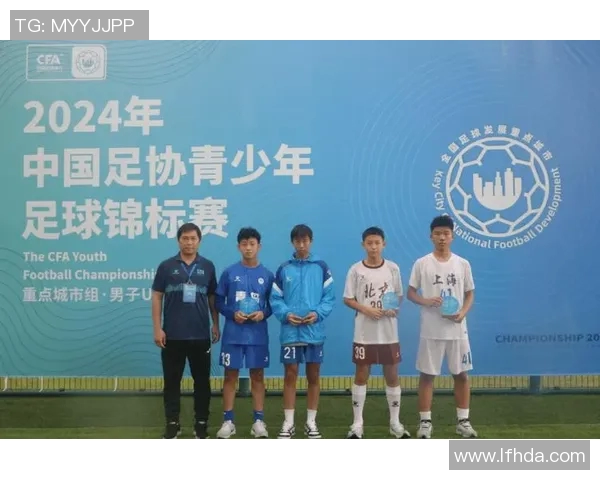 青岛足球历史上的明星球员回顾与成就展示